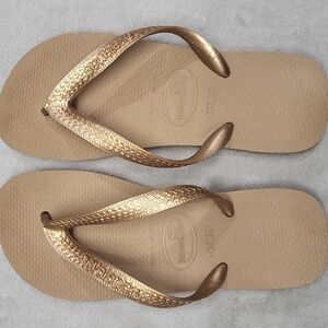 Havaianas Gold Flip-Flops 🩴Size EU 37-38 ~ US 7 -7.5
